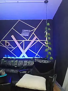 Snapshot of Gelena_Black chatting on October 28, 2025, 12:19 pm Gelena Black online show from October 28, 2025, 12:19 pm