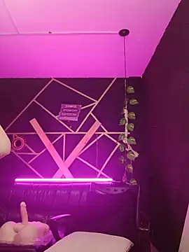 Snapshot of Gelena_Black chatting on November 6, 2025, 12:28 pm Gelena Black online show from November 6, 2025, 12:28 pm