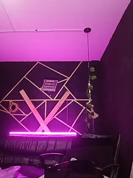 Snapshot of Gelena_Black chatting on November 13, 2025, 12:37 pm Gelena Black online show from November 13, 2025, 12:37 pm