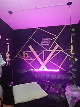 Snapshot of Gelena_Black chatting on November 17, 2025, 2:01 pm Gelena Black online show from November 17, 2025, 2:01 pm