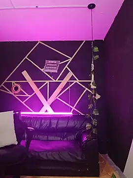 Snapshot of Gelena_Black chatting on November 18, 2025, 11:58 am Gelena Black online show from November 18, 2025, 11:58 am