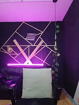 Snapshot of Gelena_Black chatting on November 26, 2025, 11:55 am Gelena Black online show from November 26, 2025, 11:55 am