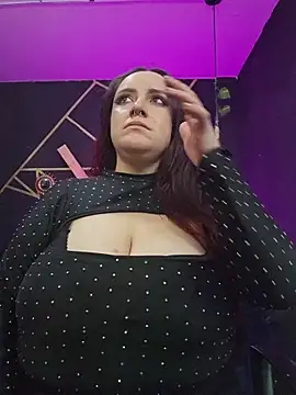 Snapshot of Gelena_Black chatting on November 28, 2025, 3:31 am Gelena Black online show from November 28, 2025, 3:31 am