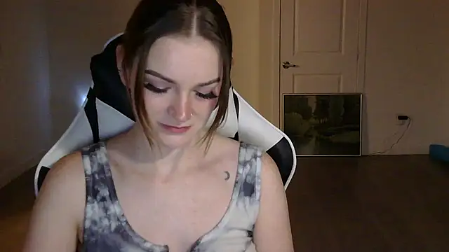 Snapshot of KLEOKILLS chatting on January 10, 2025, 1:53 am KLEOKILLS online show from January 10, 2025, 1:53 am