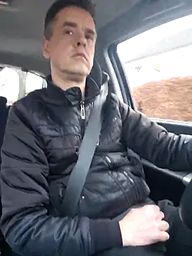 Hectorthyssen1 online show from February 26, 2025, 4:45 pm