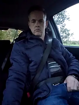 Hectorthyssen1 online show from October 31, 2025, 4:08 pm