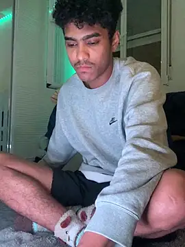 Snapshot of Ryan-hot chatting on October 25, 2025, 10:37 pm Ryan-hot online show from October 25, 2025, 10:37 pm