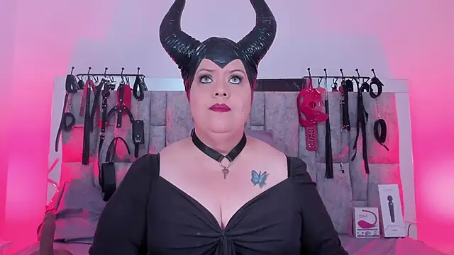 Snapshot of vanessa_moka chatting on March 6, 2025, 3:24 pm vanessa moka online show from March 6, 2025, 3:24 pm