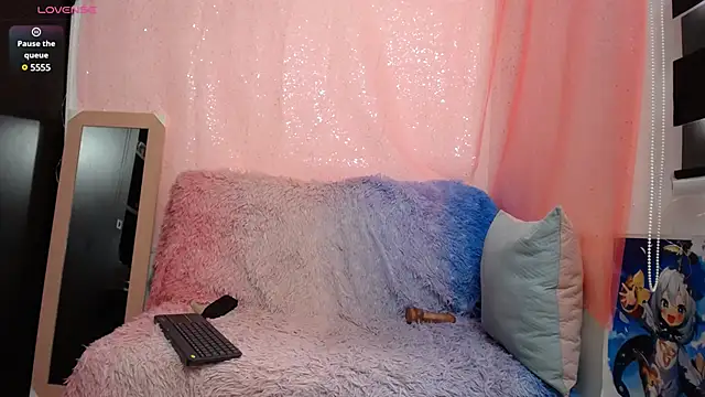 Niuk mei online show from March 7, 2025, 4:11 pm