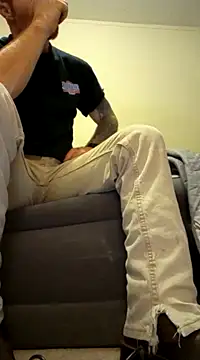 Snapshot of Jay81 chatting on December 5, 2024, 1:25 am Jay81 online show from December 5, 2024, 1:25 am