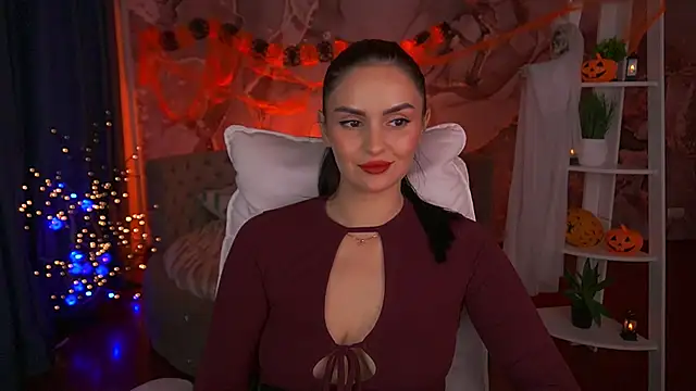 MilashaLovely online show from October 29, 2025, 2:19 pm