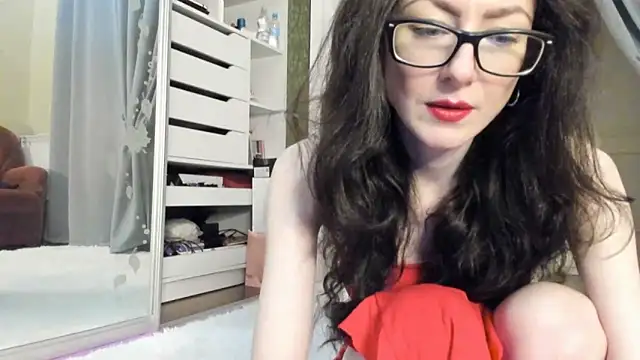 Baby Jewel online show from November 12, 2025, 11:10 am