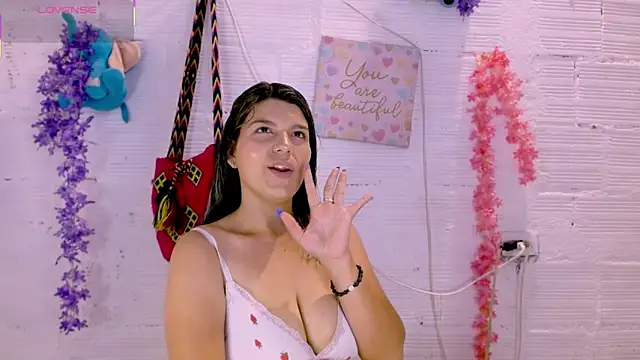 Snapshot of Im_Antonellasex chatting on October 14, 2025, 1:34 pm Im Antonellasex online show from October 14, 2025, 1:34 pm