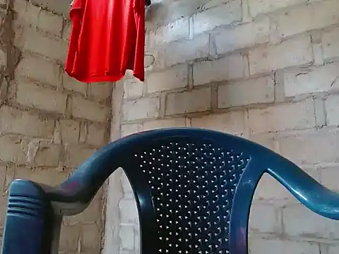 fernandez latinblackk online show from September 18, 2025, 1:46 pm