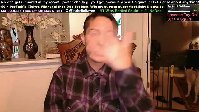 Snapshot of IsabelleRaven chatting on October 29, 2025, 10:11 pm IsabelleRaven online show from October 29, 2025, 10:11 pm