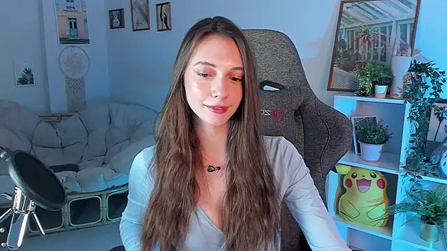 Snapshot of AveAngela chatting on January 8, 2025, 6:31 pm AveAngela online show from January 8, 2025, 6:31 pm