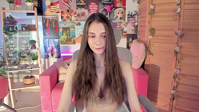 Snapshot of AveAngela chatting on January 23, 2025, 9:18 pm AveAngela online show from January 23, 2025, 9:18 pm