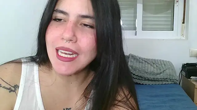 Snapshot of AbyCarson chatting on January 14, 2025, 5:45 pm AbyCarson online show from January 14, 2025, 5:45 pm
