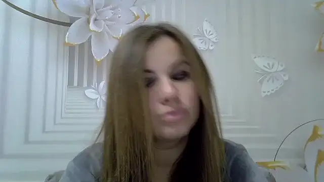 TinaFun4u online show from December 3, 2025, 8:40 pm