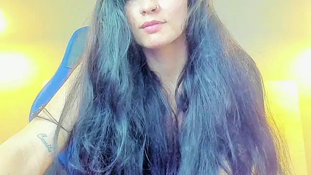 Snapshot of elissa_iris chatting on January 2, 2025, 11:38 pm elissa iris online show from January 2, 2025, 11:38 pm