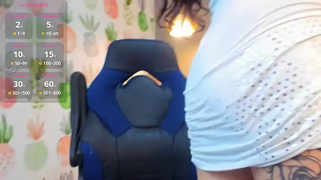 Snapshot of elissa_iris chatting on January 13, 2025, 7:21 pm elissa iris online show from January 13, 2025, 7:21 pm