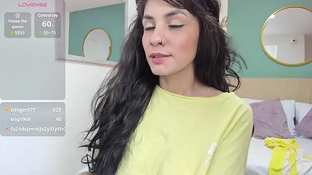 Snapshot of elissa_iris chatting on February 4, 2025, 8:13 am elissa iris online show from February 4, 2025, 8:13 am