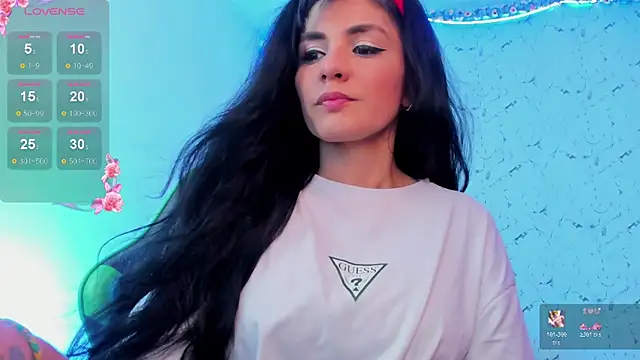 elissa iris online show from November 14, 2025, 11:35 pm