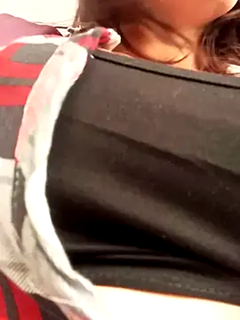 Snapshot of celeste-30_ chatting on March 9, 2025, 8:21 pm celeste-30 online show from March 9, 2025, 8:21 pm