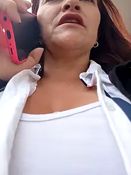 Snapshot of celeste-30_ chatting on September 15, 2025, 2:06 pm celeste-30 online show from September 15, 2025, 2:06 pm