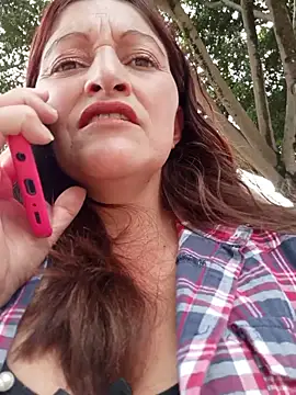 Snapshot of celeste-30_ chatting on September 28, 2025, 4:45 pm celeste-30 online show from September 28, 2025, 4:45 pm