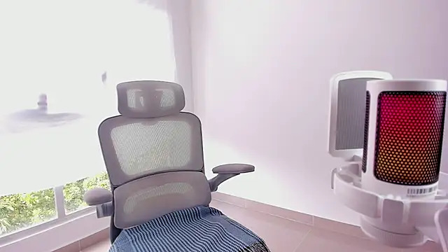 Sakito Tokio online show from December 15, 2025, 8:24 pm