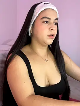 Blancanievess online show from October 21, 2025, 12:00 am