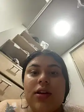 Snapshot of alissonfernandez_ chatting on January 5, 2025, 11:33 pm alissonfernandez online show from January 5, 2025, 11:33 pm