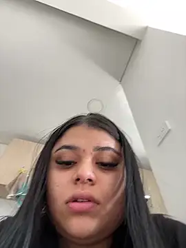Snapshot of alissonfernandez_ chatting on January 12, 2025, 6:38 pm alissonfernandez online show from January 12, 2025, 6:38 pm