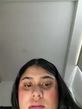 Snapshot of alissonfernandez_ chatting on February 16, 2025, 7:16 pm alissonfernandez online show from February 16, 2025, 7:16 pm