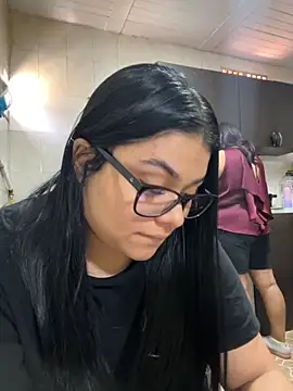 Snapshot of alissonfernandez_ chatting on September 26, 2025, 4:00 pm alissonfernandez online show from September 26, 2025, 4:00 pm