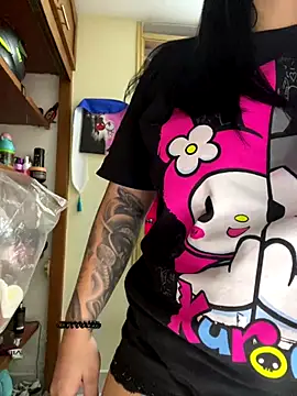 Snapshot of alissonfernandez_ chatting on November 29, 2025, 10:02 pm alissonfernandez online show from November 29, 2025, 10:02 pm