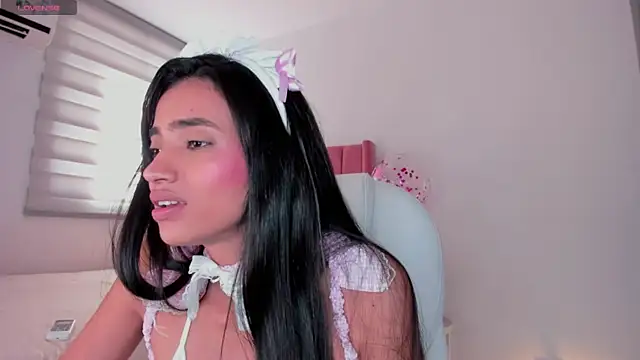 Ninamirley online show from December 13, 2024, 2:16 pm