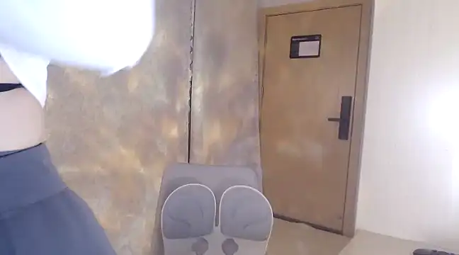 puppy-mango online show from December 9, 2024, 5:40 am