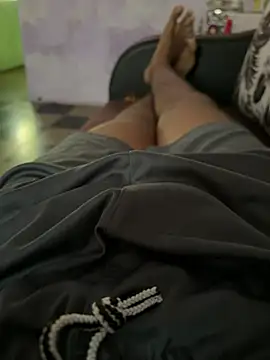 Desiboy   21 online show from February 14, 2025, 7:07 am