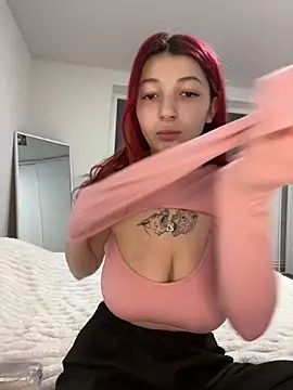 Snapshot of Alissa_kiss chatting on December 17, 2024, 3:06 pm Alissa kiss online show from December 17, 2024, 3:06 pm
