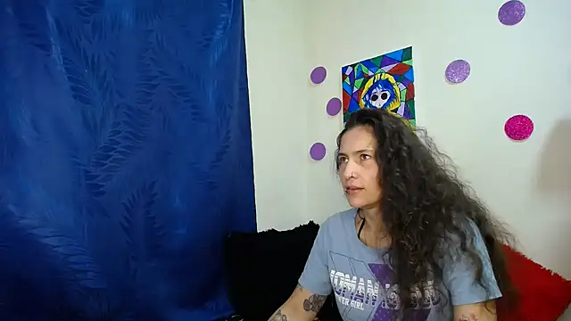 Snapshot of Leyla_Horny_Bg chatting on October 17, 2025, 12:47 am Leyla Horny Bg online show from October 17, 2025, 12:47 am