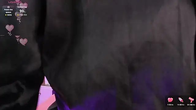 MadissonRey online show from October 23, 2025, 2:16 pm