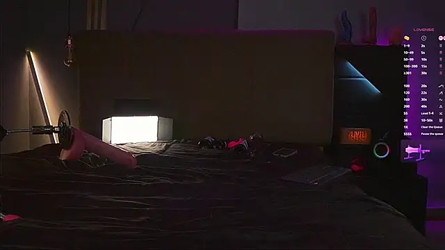 samuel boy tatoo online show from November 30, 2025, 4:27 am