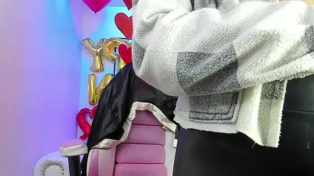 Theia moon online show from February 14, 2025, 12:25 pm