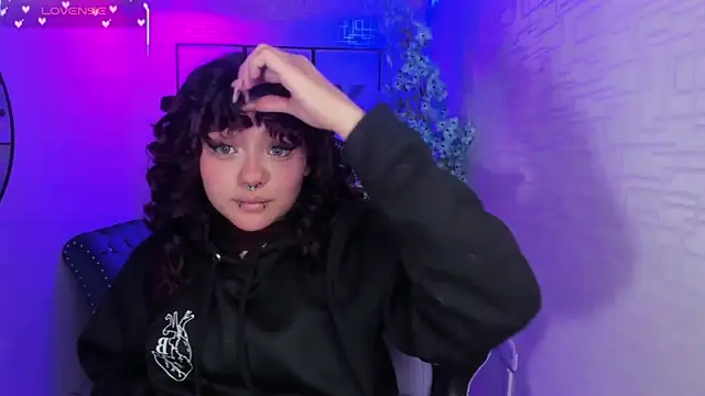 Theia moon online show from September 16, 2025, 1:01 pm