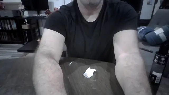 Snapshot of LARawAlways2 chatting on October 24, 2025, 8:22 am LARawAlways2 online show from October 24, 2025, 8:22 am