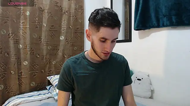 Thhiago tay online show from October 4, 2025, 10:52 pm