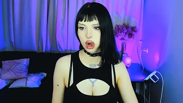 Barbara xKiss online show from January 13, 2025, 5:33 am