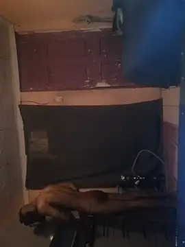 Snapshot of lukay69 chatting on December 4, 2025, 10:02 am lukay69 online show from December 4, 2025, 10:02 am